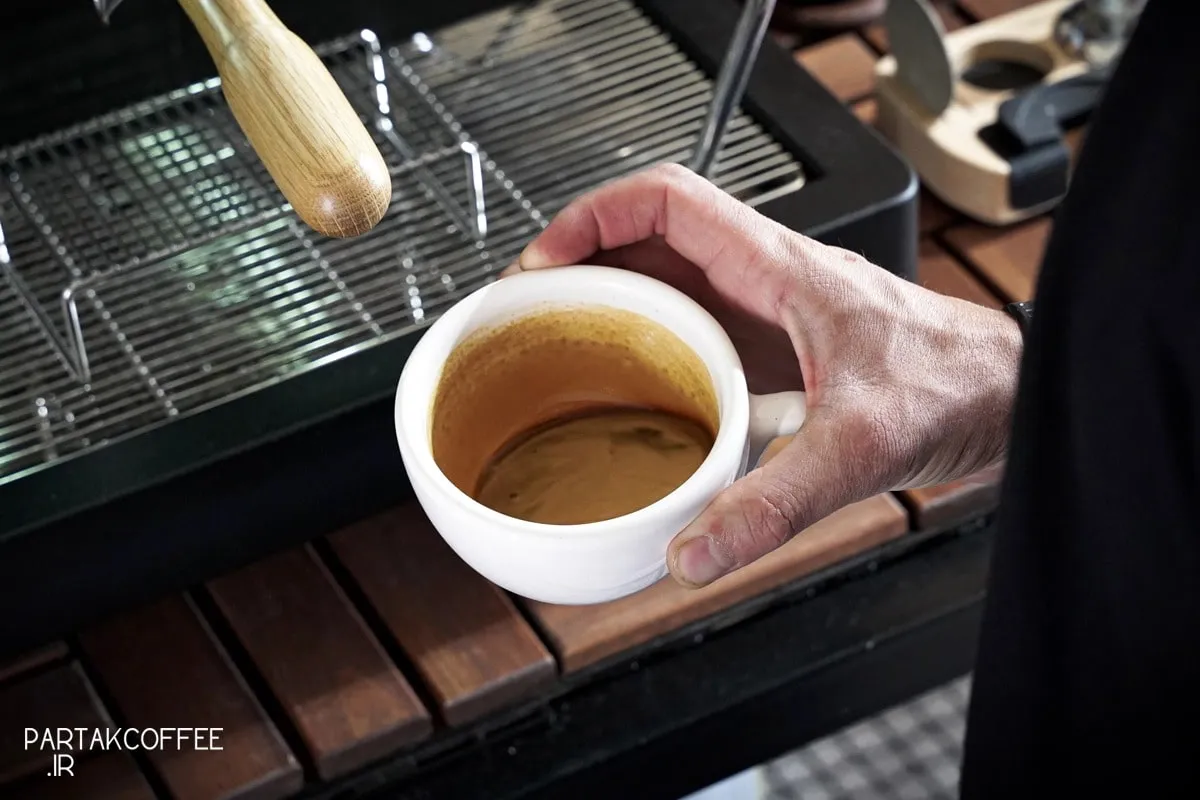 بهترین قهوه‌های ترکیبی (عربیکا و روبوستا) پارتاک کافی برای اسپرسو