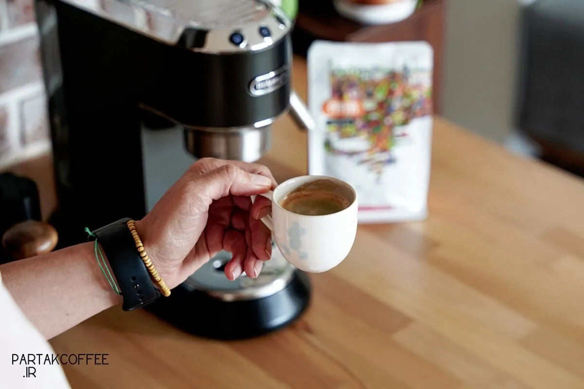 تأثیر قهوه بر رژیم فستینگ از دیدگاه علمی و متابولیکی