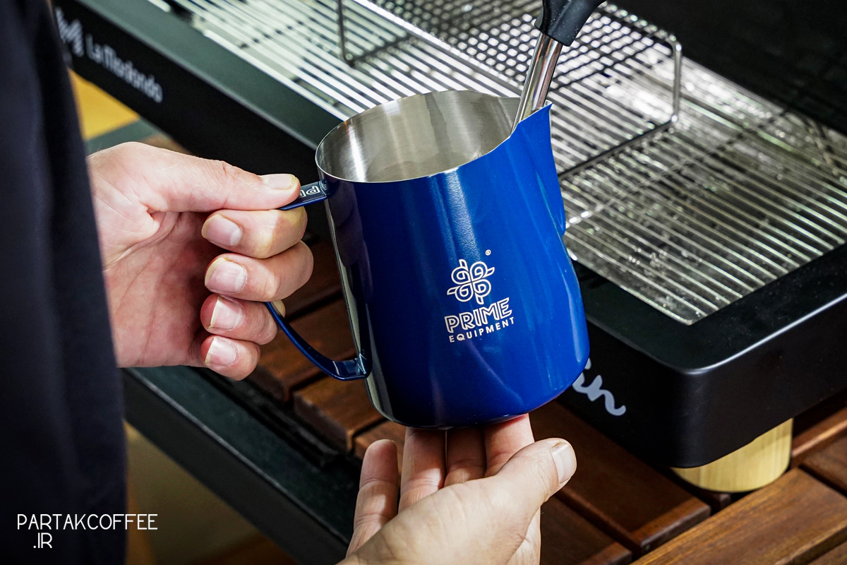 مواد و تجهیزات لازم برای تهیه لاته آرت